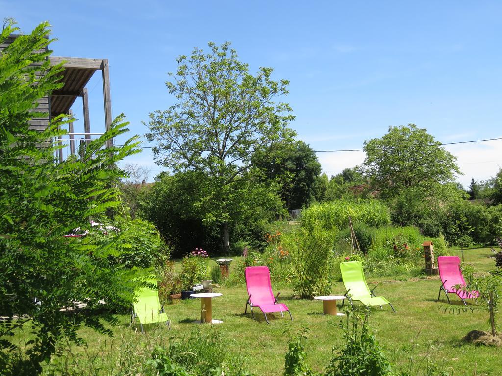 Les Gourmandises Bio Bed & Breakfast Recologne  Exterior photo